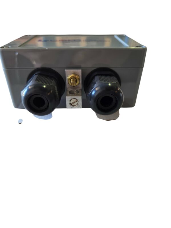 SURGE PROTECTOR, DATA LINE15V - Image 2